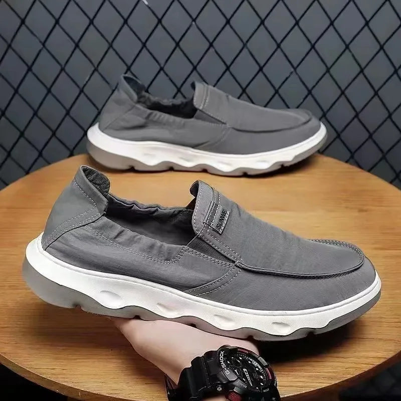 Fashionable Men's Running Shoes Comfortable Breathable Outdoor Casual Sports Shoes Low Top round Toe Thick Heel EVA Insole